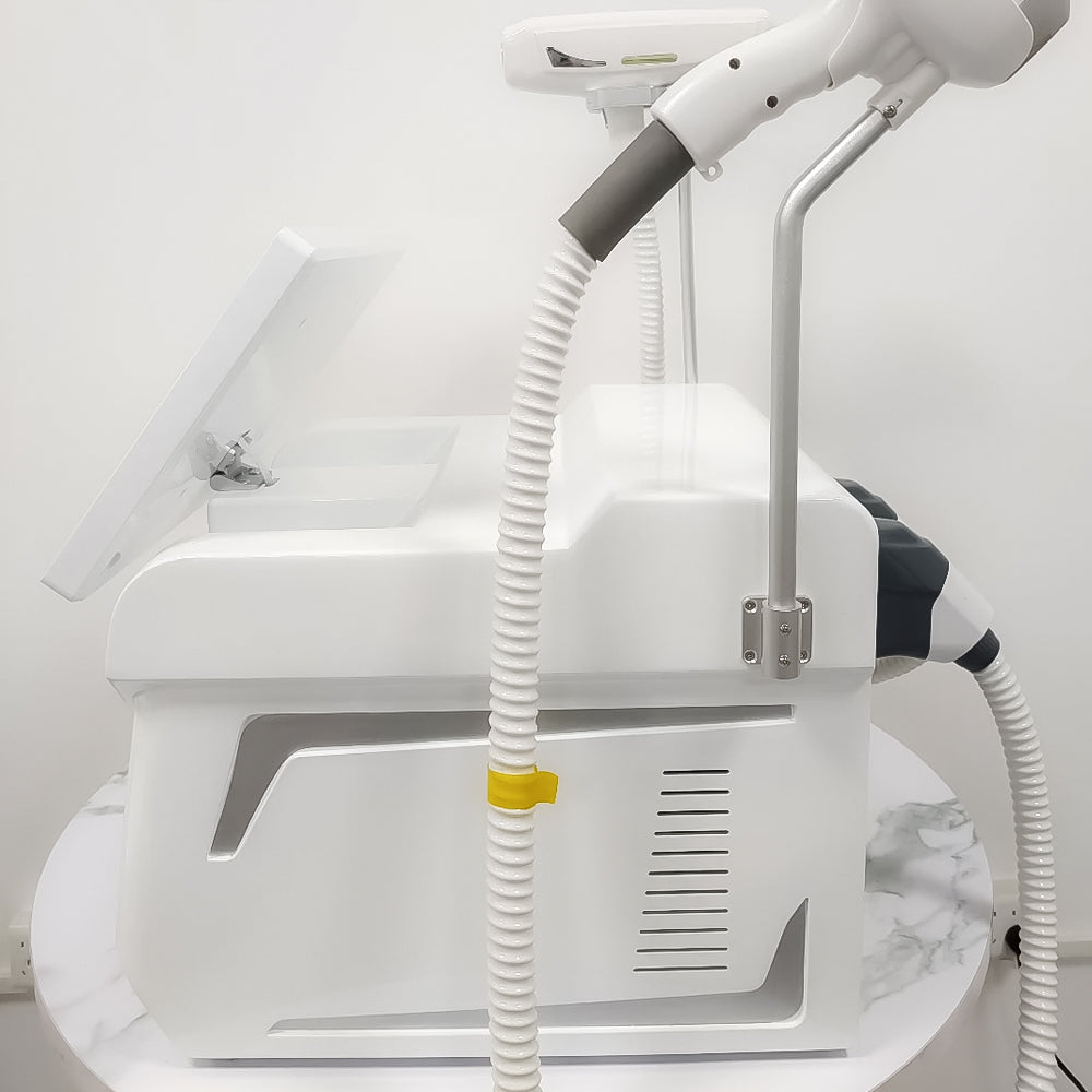 PULSAR II – Diode Laser Picotech Tattoo Removal System